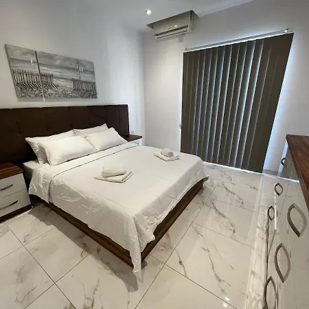 Spinola 2br Retreat, Close To Sea, Restaurants & Cafes * Saint Julian's