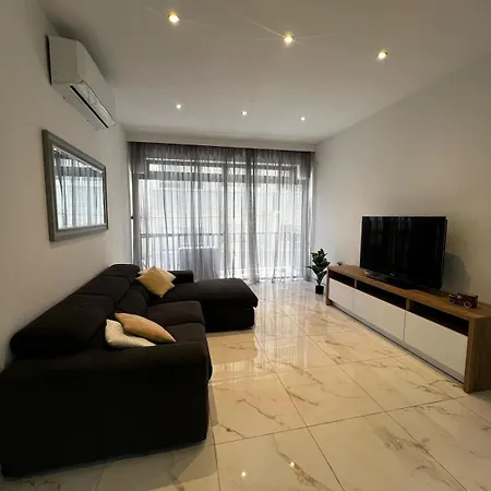 شقة Spinola 2br Retreat, Close To Sea, Restaurants & Cafes سانت جوليان