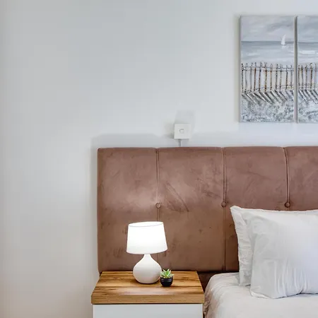 شقة Spinola 2br Retreat, Close To Sea, Restaurants & Cafes سانت جوليان