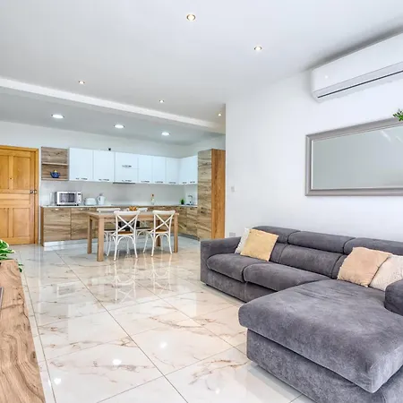 شقة Spinola 2br Retreat, Close To Sea, Restaurants & Cafes *